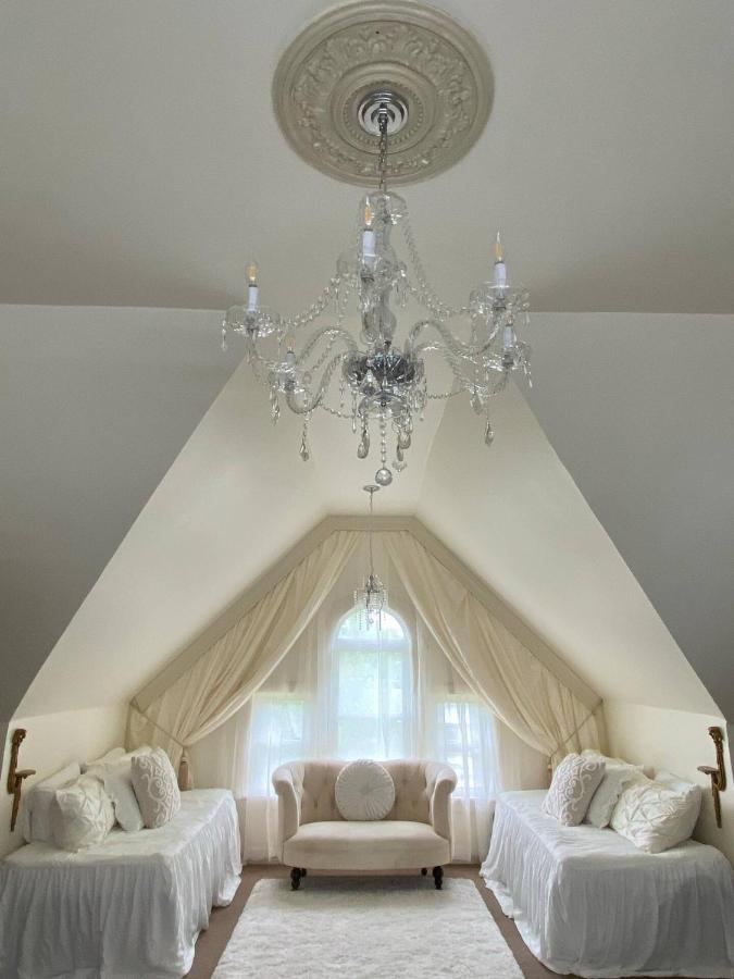 Four Winds Victorian Venue & Suites Bonham 部屋 写真